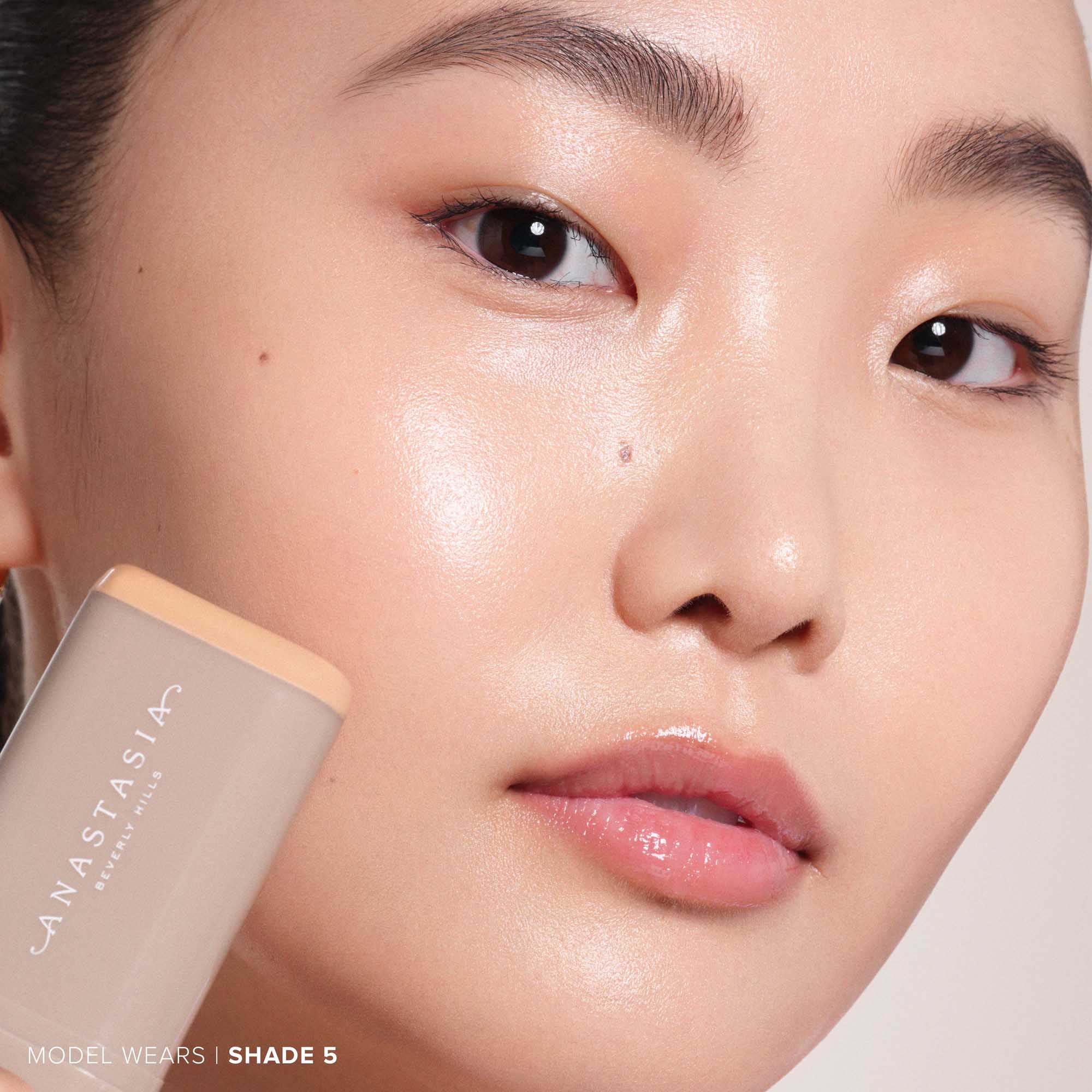 Beauty Balm Serum Boosted Skin Tint - Image 57