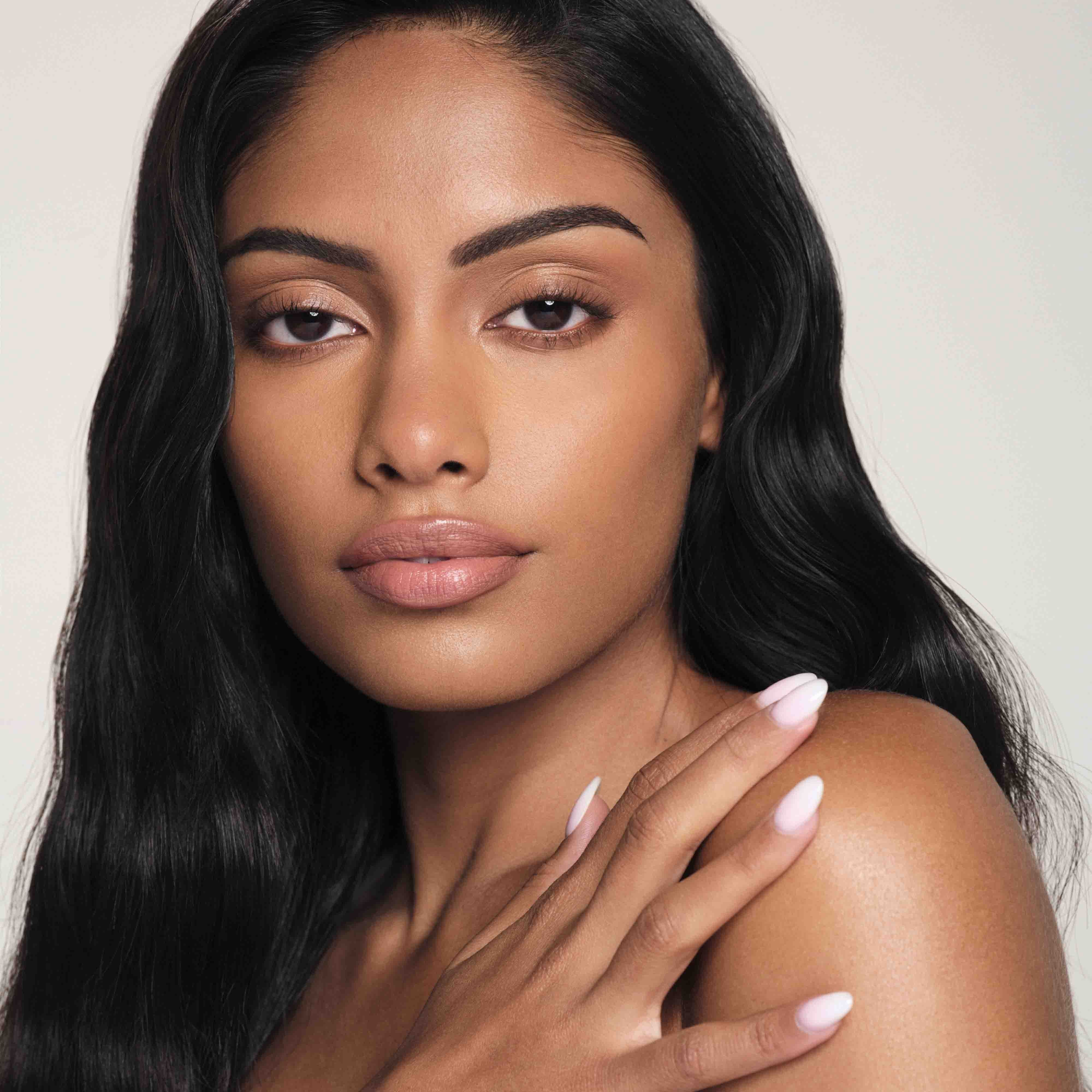 Impeccable Blurring Second-Skin Matte Foundation - Image 184